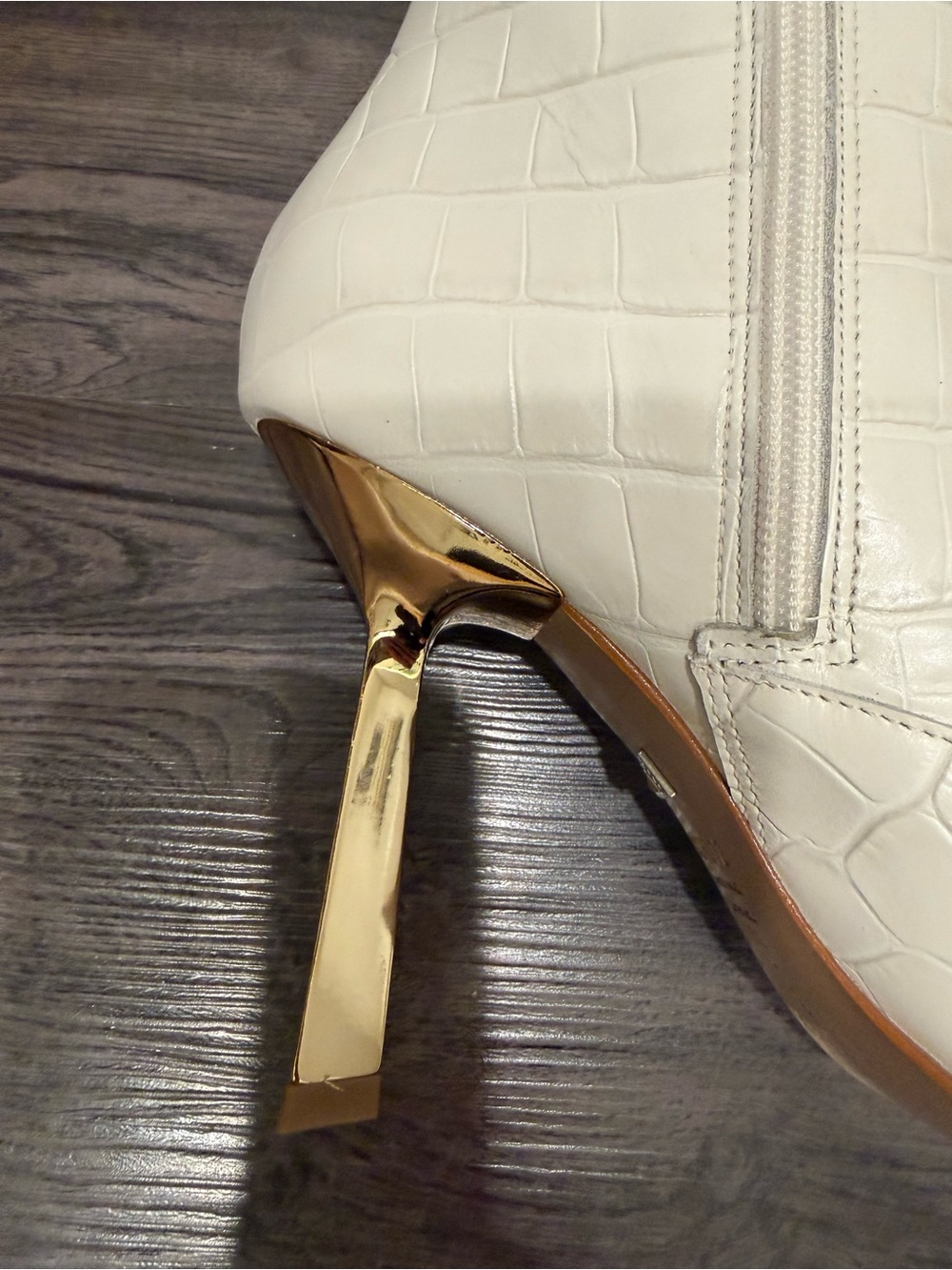Schutz ivory croc knee boots 8.5 gold heel NWOT - Picture 5 of 7